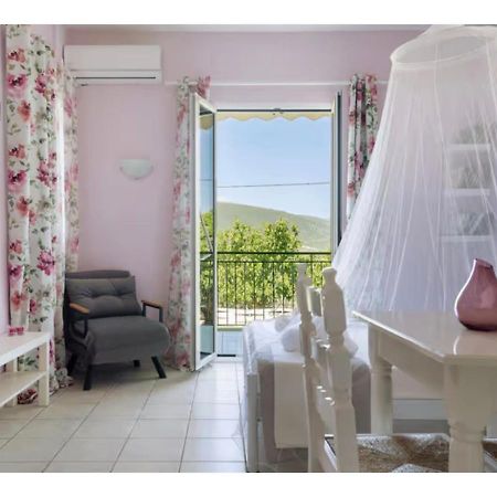 Rosegarden Villa Sami  Exterior photo